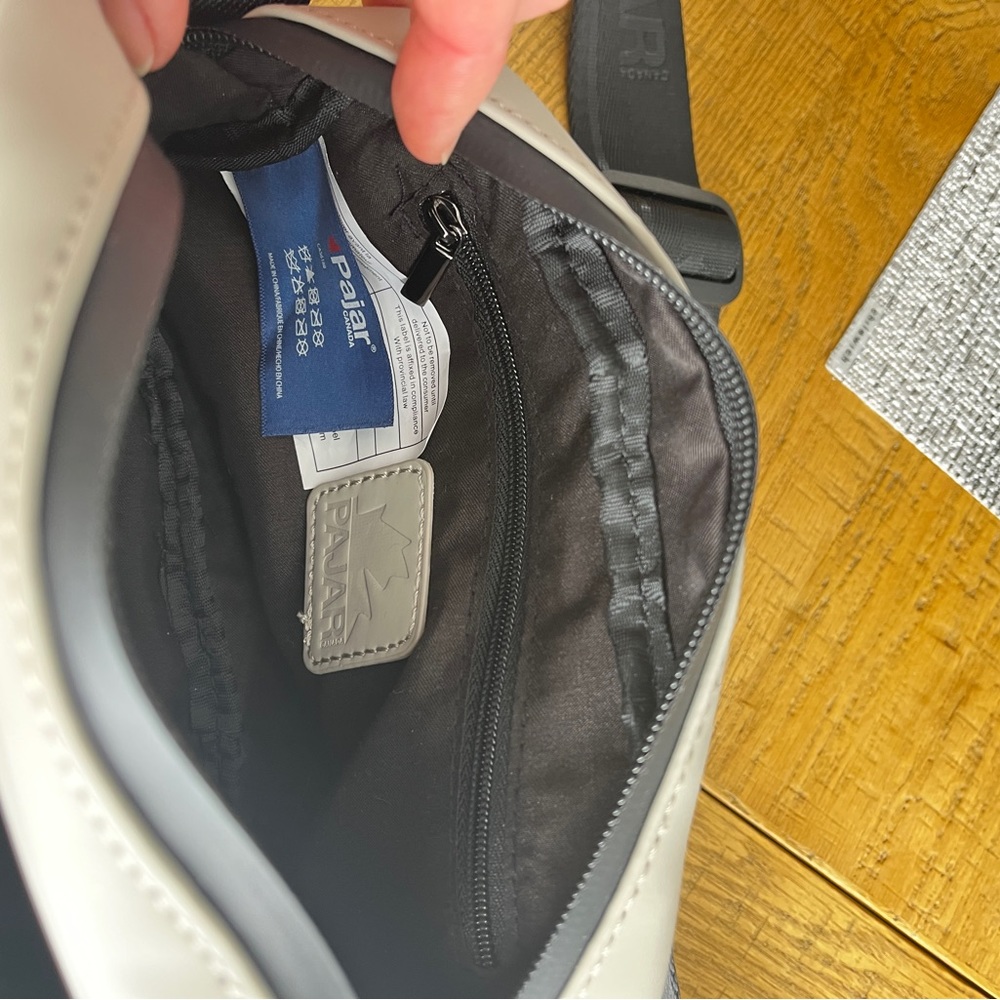 PAJAR Crossbody Bag w/ Coin Purse - Picture 3 of 6